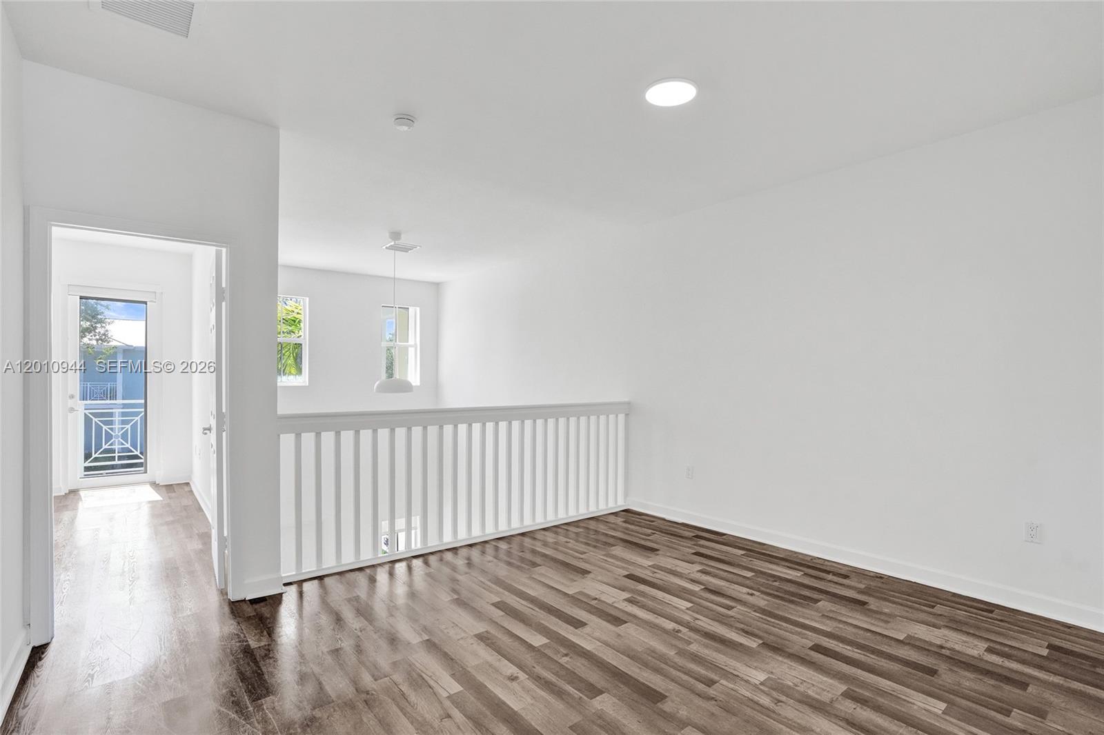RESERVE AT DORAL WEST - Residential Lease