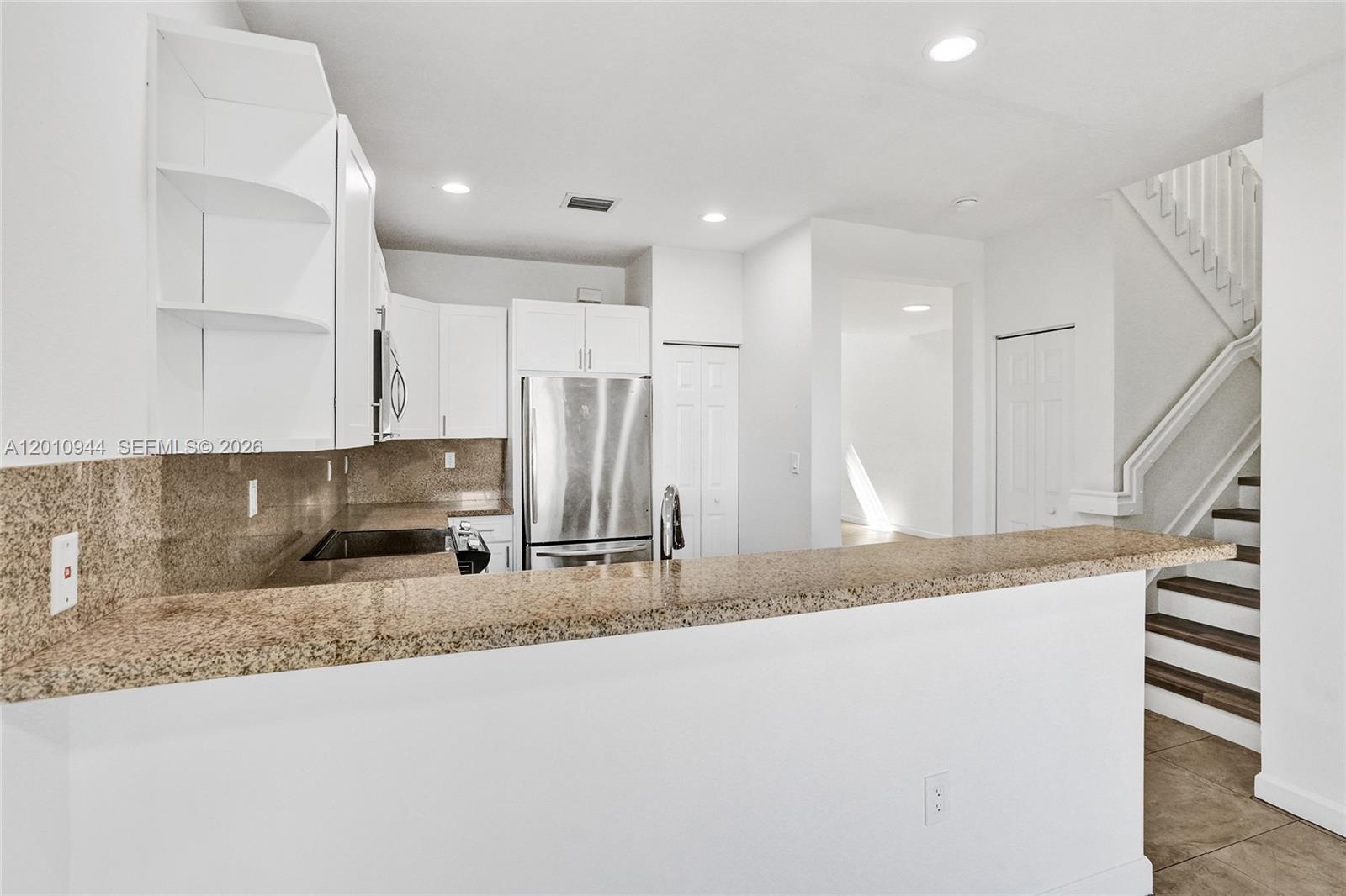 RESERVE AT DORAL WEST - Residential Lease