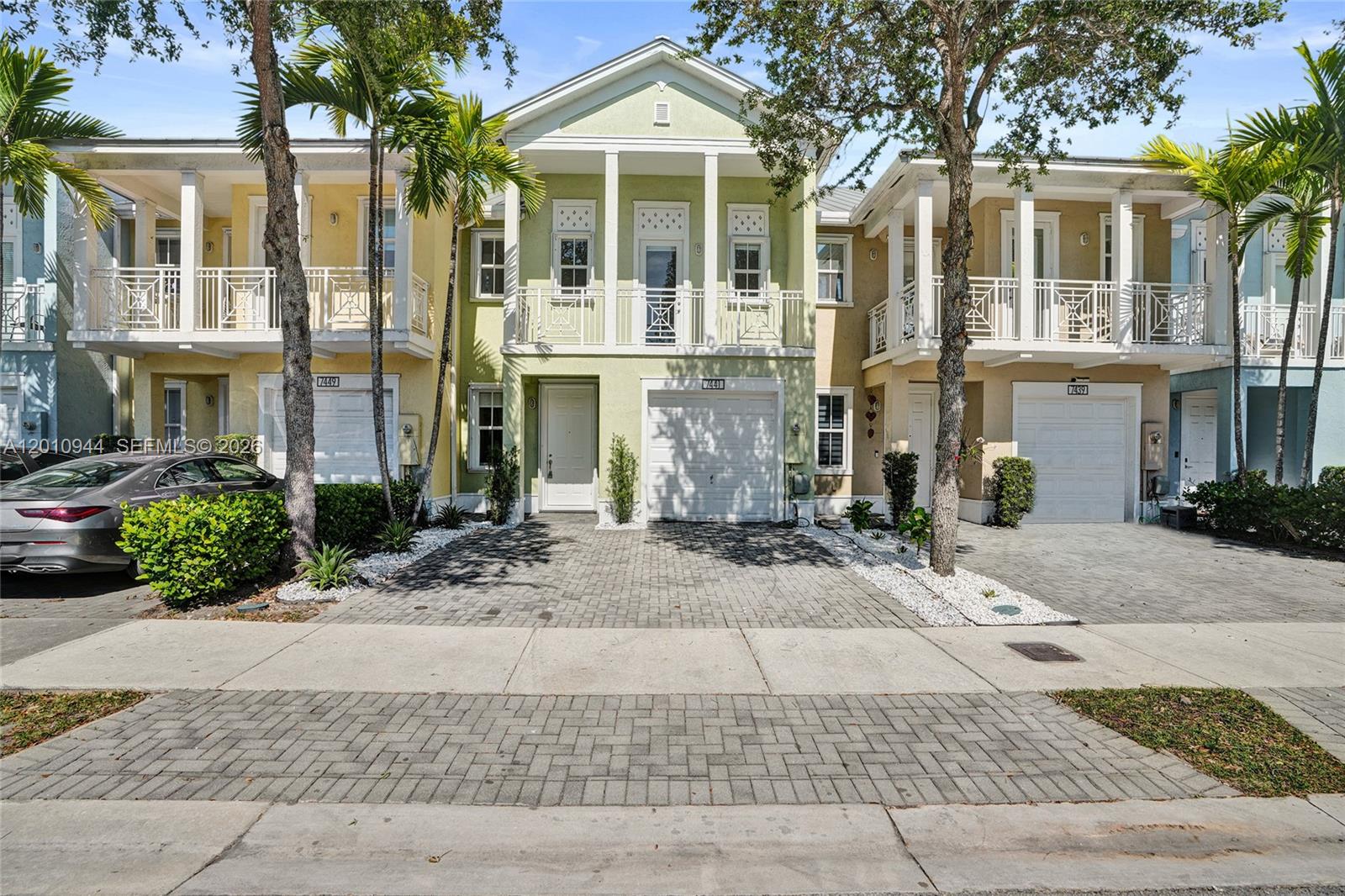 RESERVE AT DORAL WEST - Residential Lease