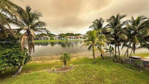 Photo of 17471 SW 12th St, Pembroke Pines, FL 33029 (MLS # A12040077)