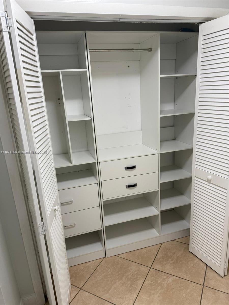 MAPLECREST - Residential Lease