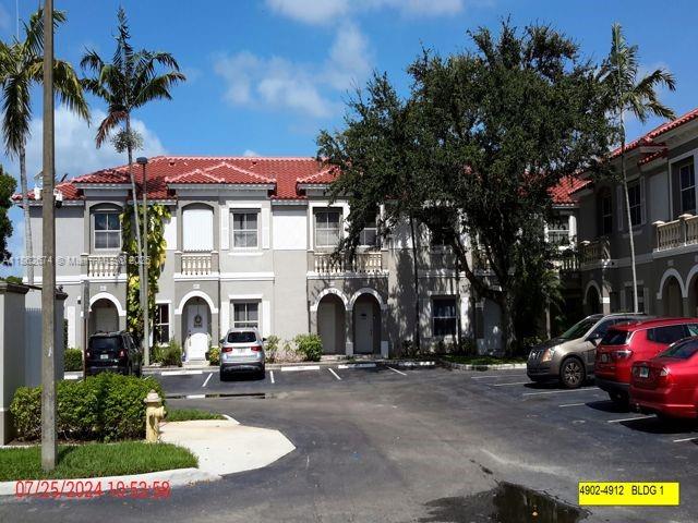 Lovely 3/2 Townhome in Vizcaya. Split floor plan. Washer/dryer. Gated community with lots of amenities. 24 hr armed security. Close to major highways, schools, Miramar Town center, and much more. Must see!! Owner motivated. Sold as-is. Tenant occupied, 24 hr notice required before showing.