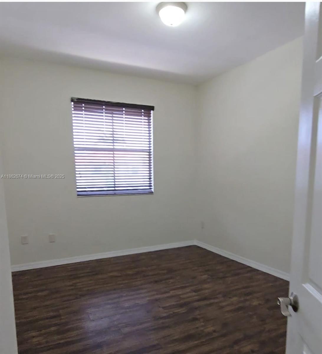 LAS TERRAZAS AT VIZCAYA C - Residential