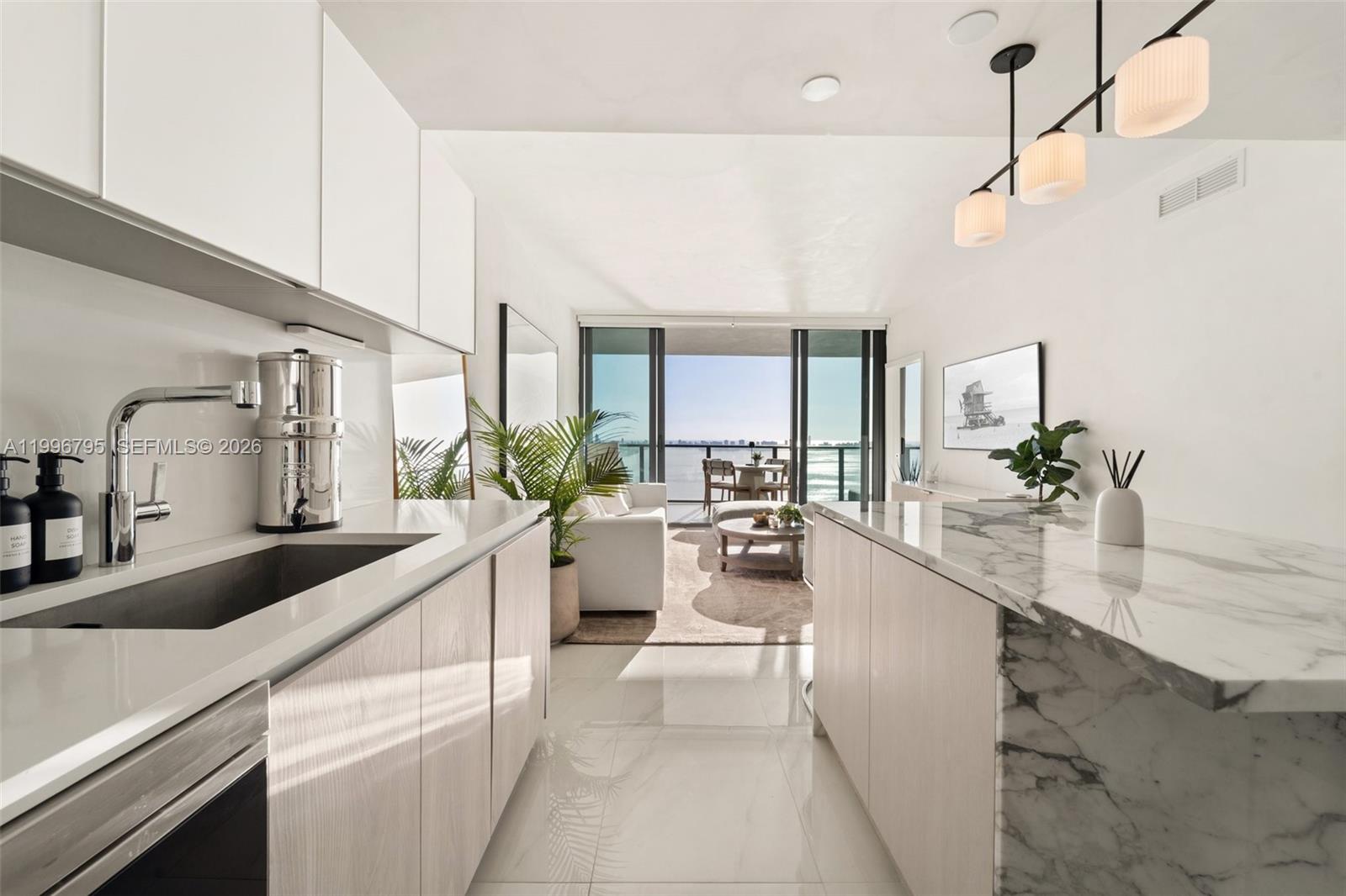 3131 NE 7th Ave 3105