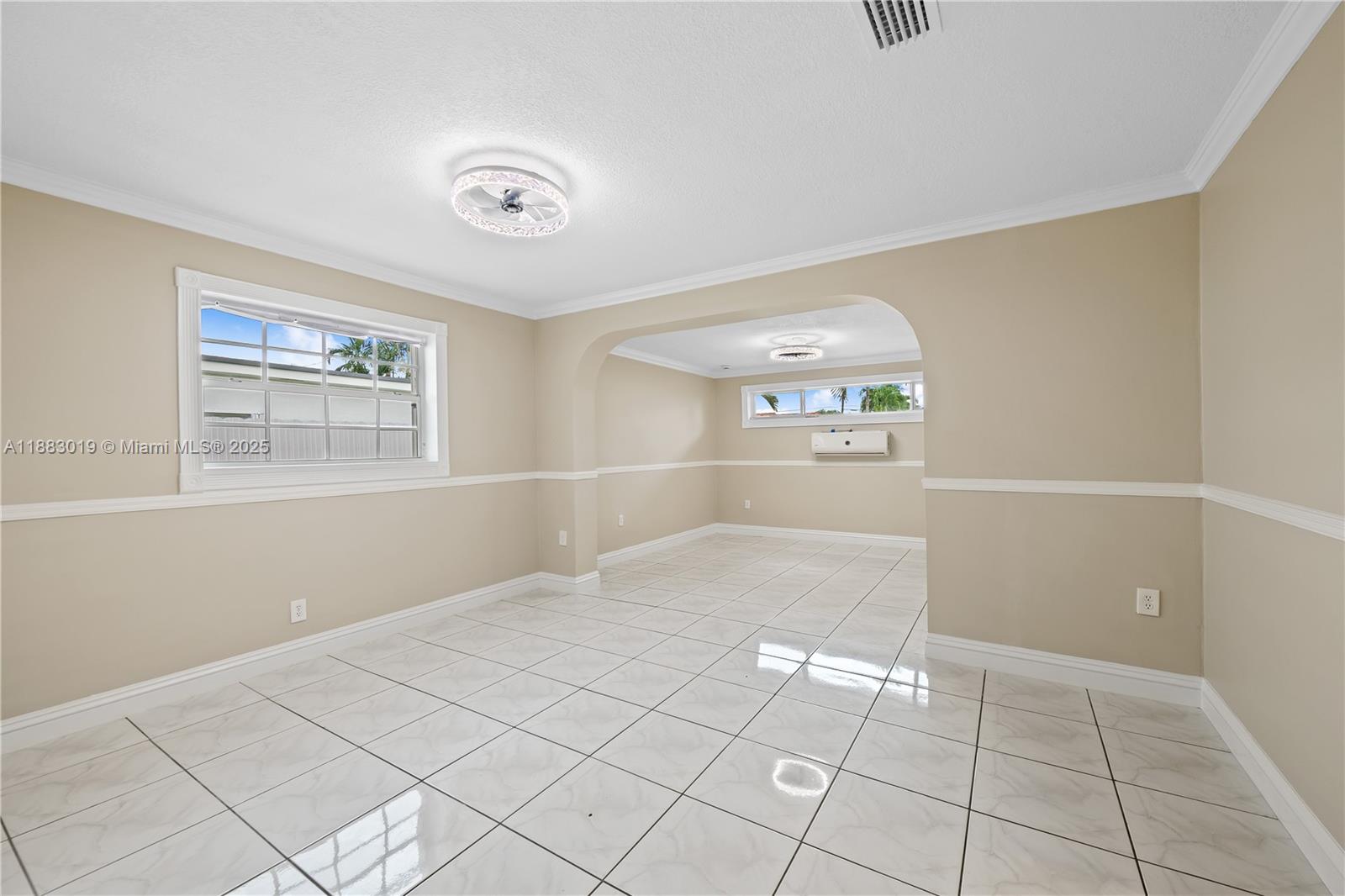PALM SPRINGS LAKES 3RD AD - Residential Lease