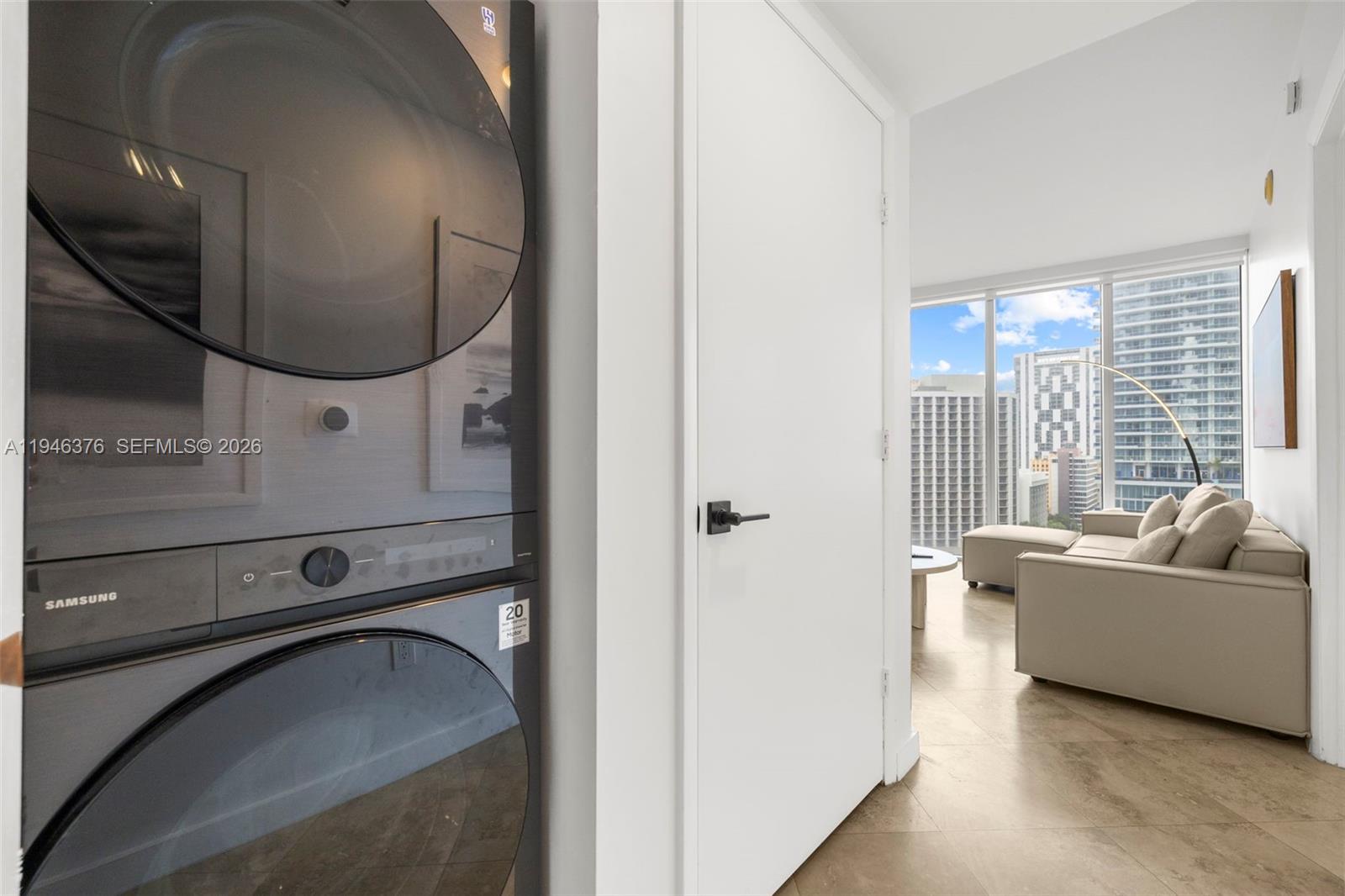 ICON BRICKELL CONDO NO 3 - Residential