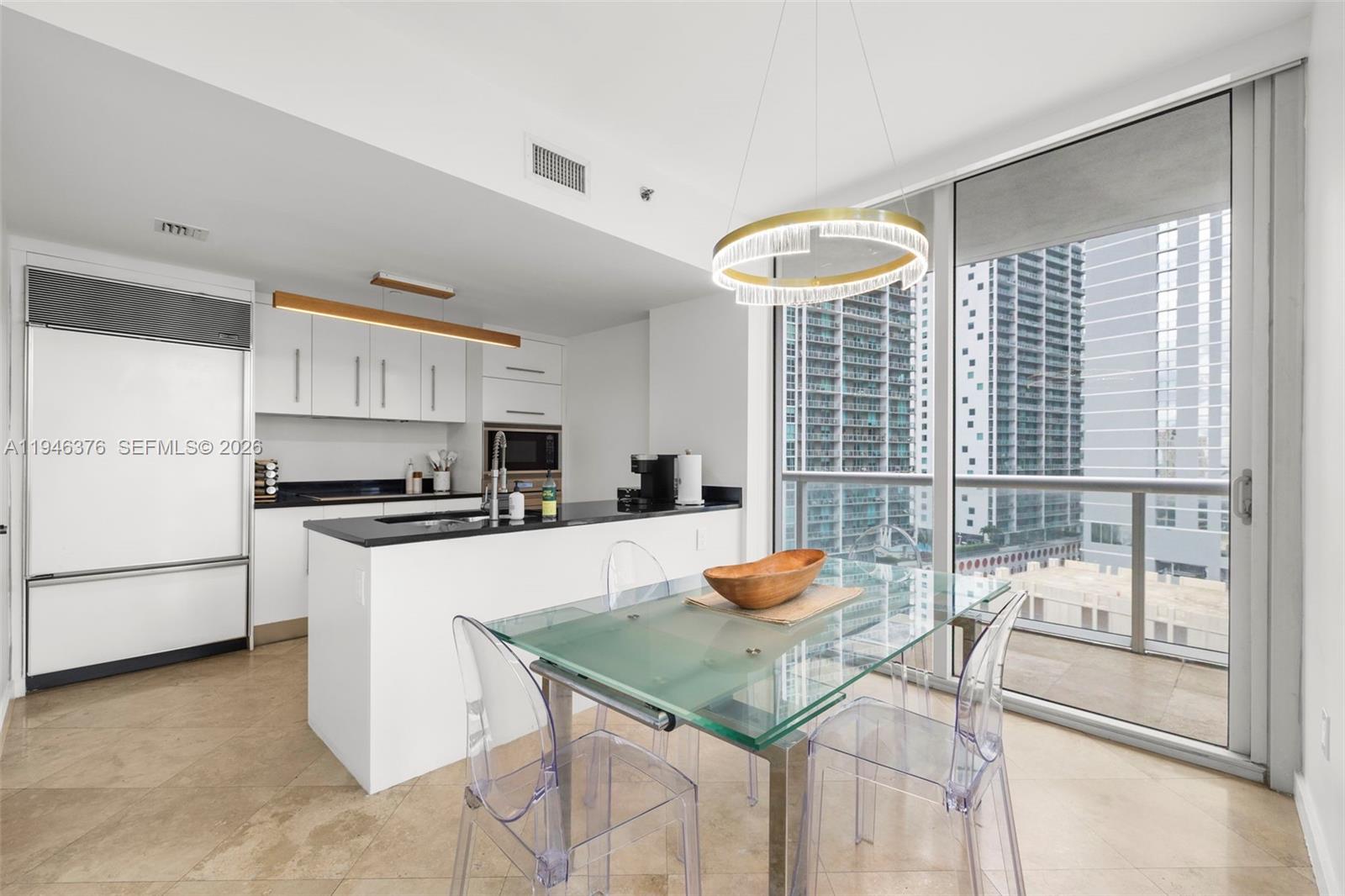 ICON BRICKELL CONDO NO 3 - Residential