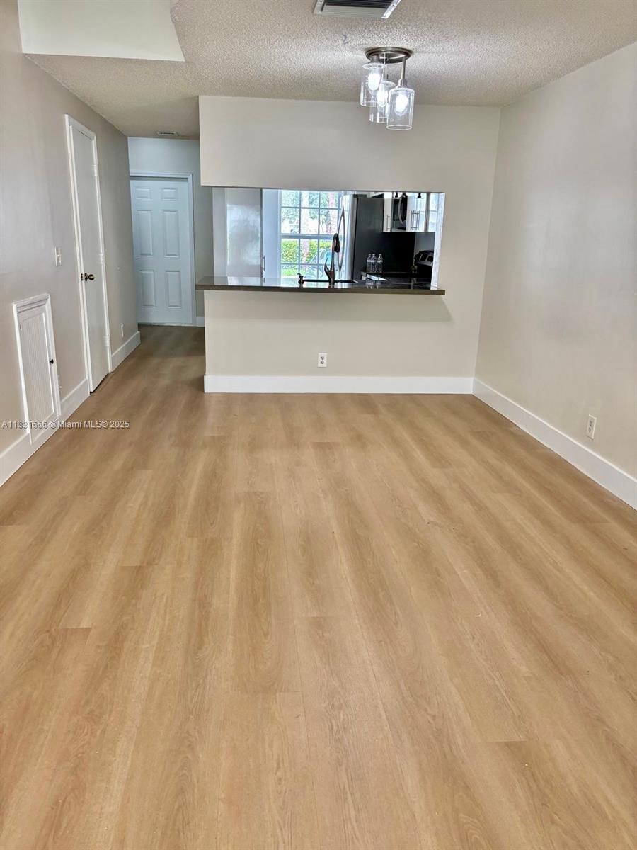 BONAVENTURE - Residential Lease