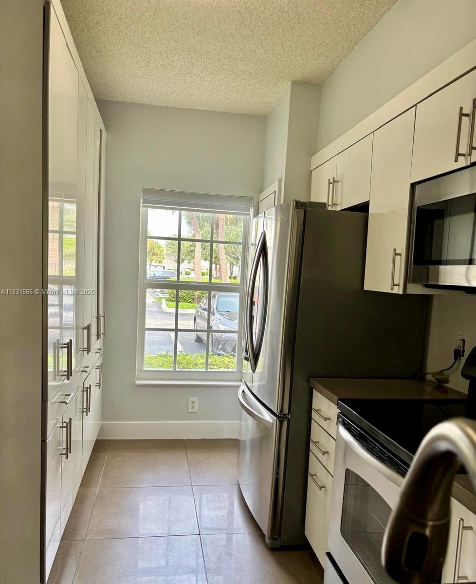 BONAVENTURE - Residential Lease