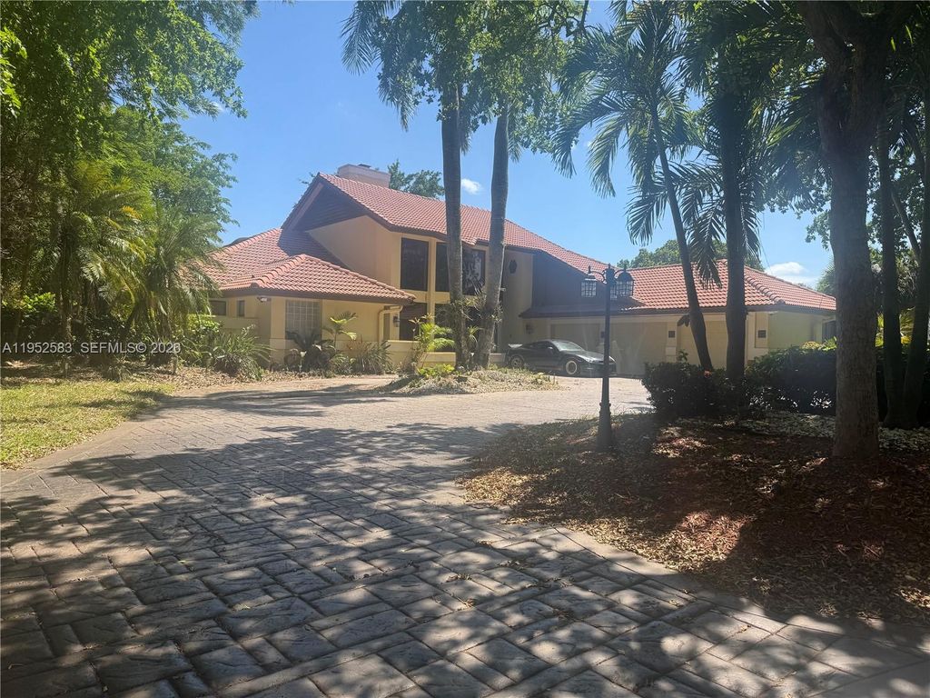 Photo of 10258 Vestal Mnr, Coral Springs, FL 33071 (MLS # A11952583)