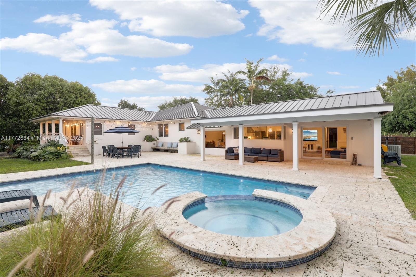 GLEN COVE SEC 1 - Residential