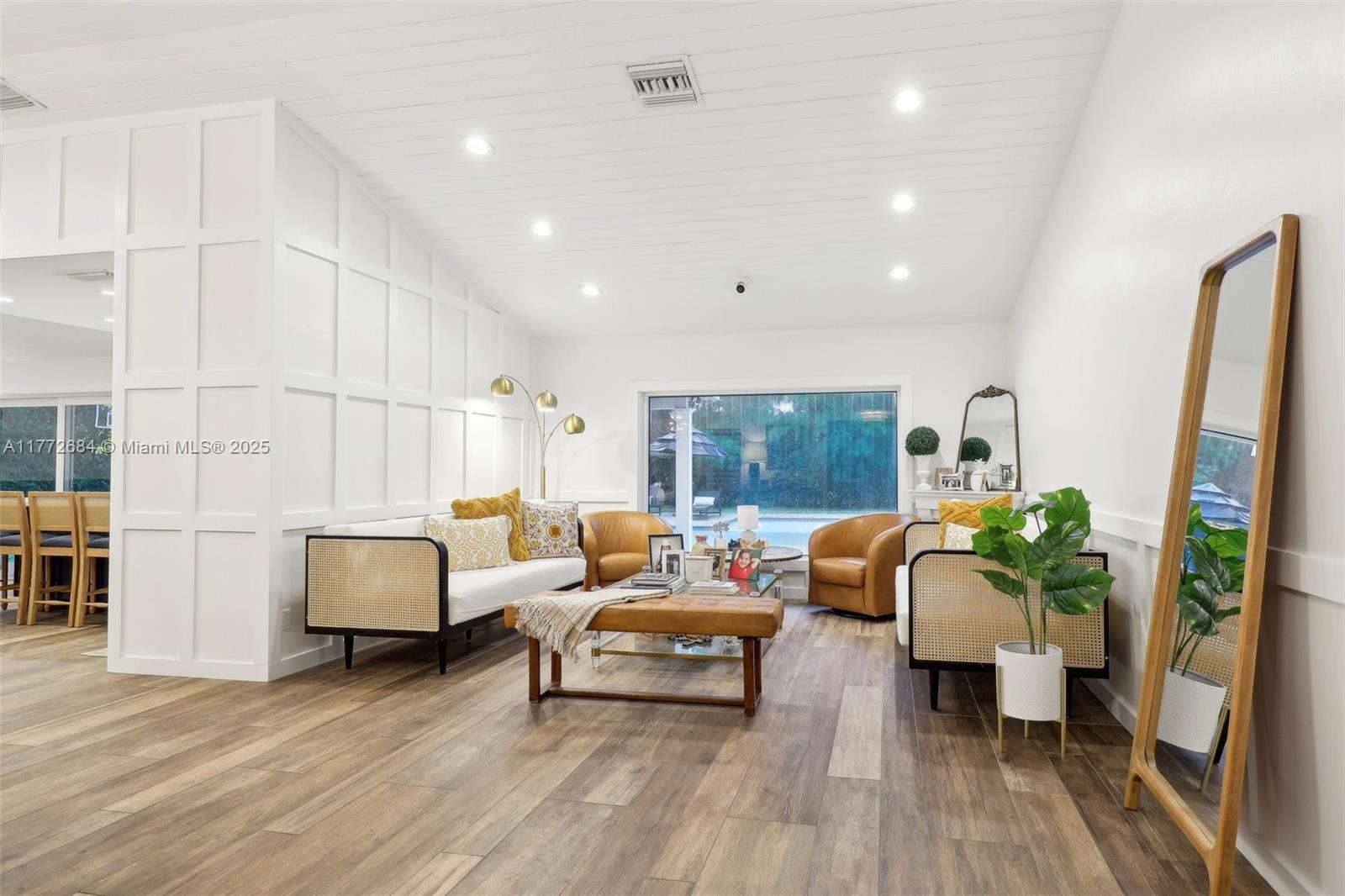 GLEN COVE SEC 1 - Residential