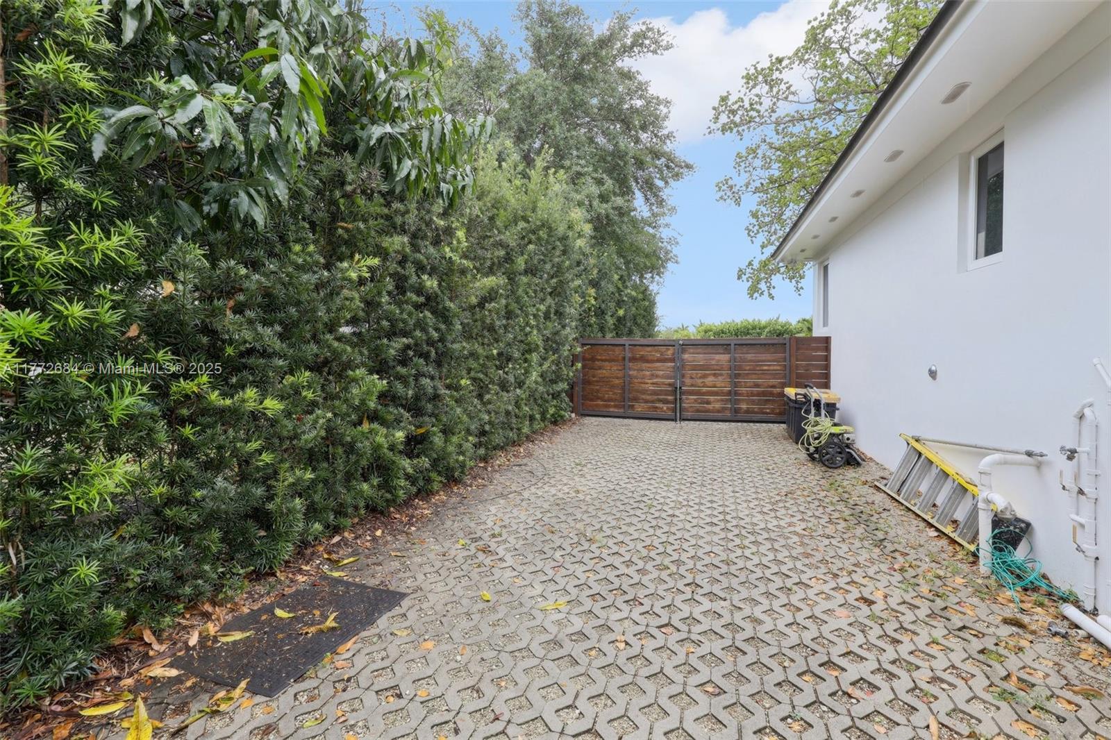 GLEN COVE SEC 1 - Residential