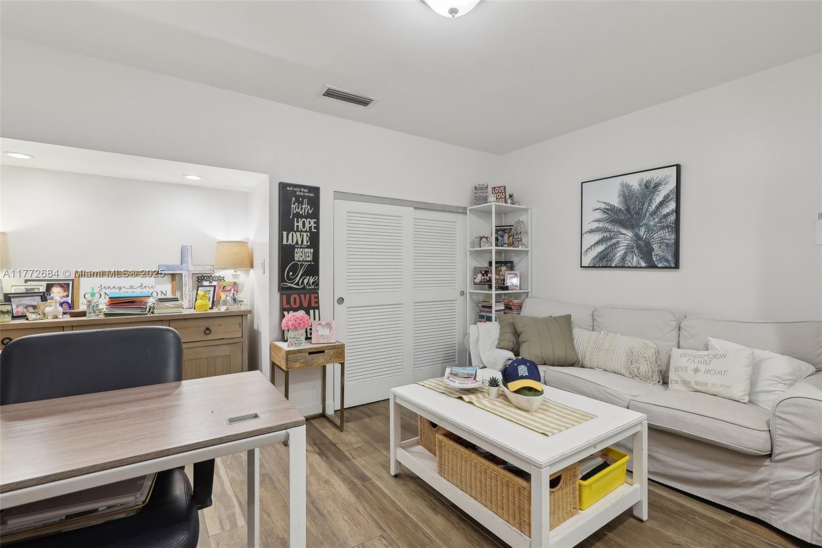 GLEN COVE SEC 1 - Residential