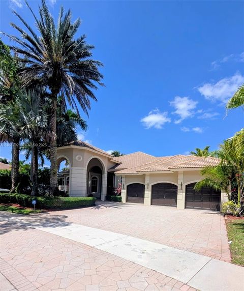 Photo of 104 Dockside Cir, Weston, FL 33327 (MLS # A11951702)