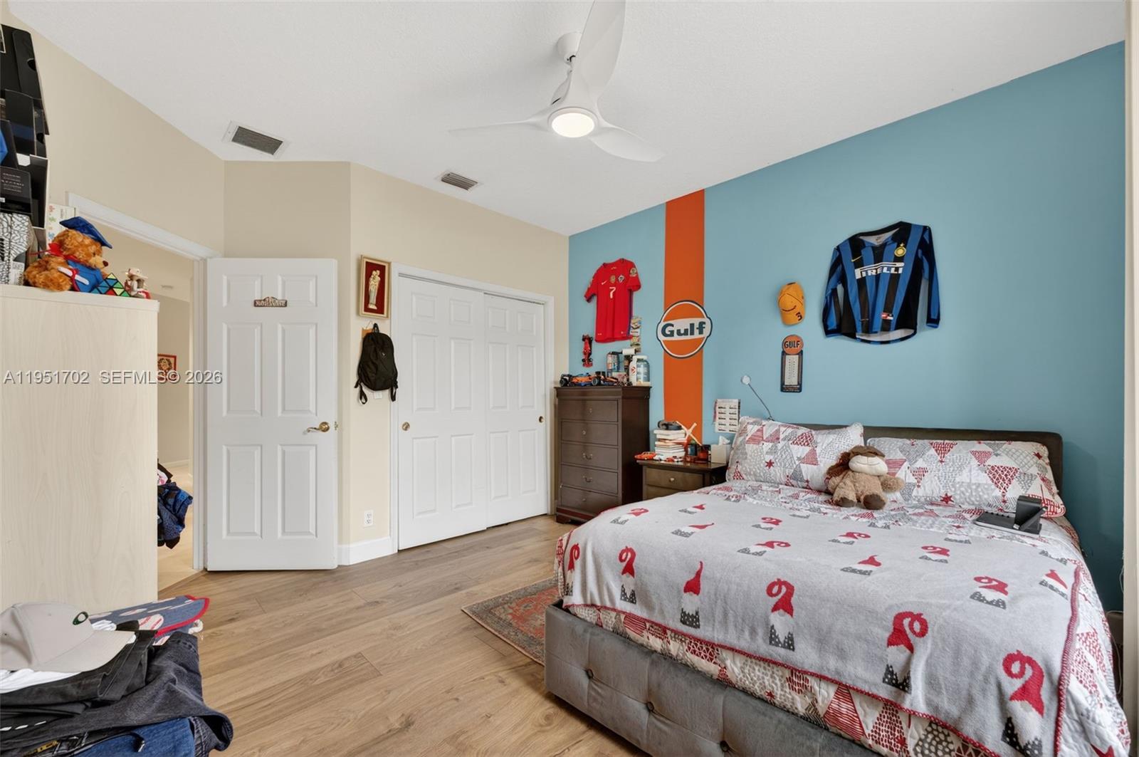 The Landings, SECTOR 3 - - Residential