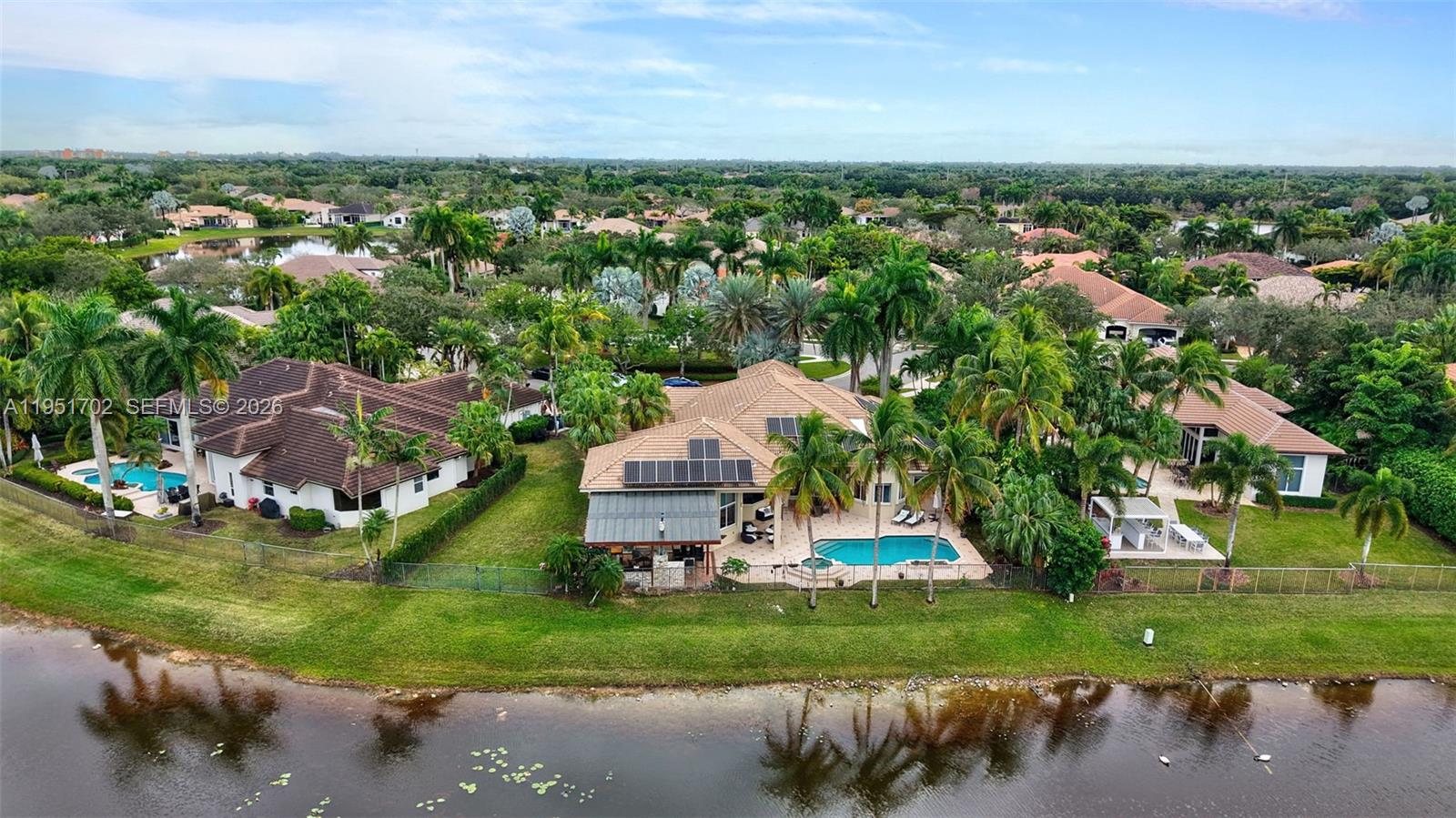 The Landings, SECTOR 3 - - Residential