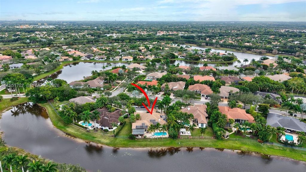 Photo of 104 Dockside Cir, Weston, FL 33327 (MLS # A11951702)