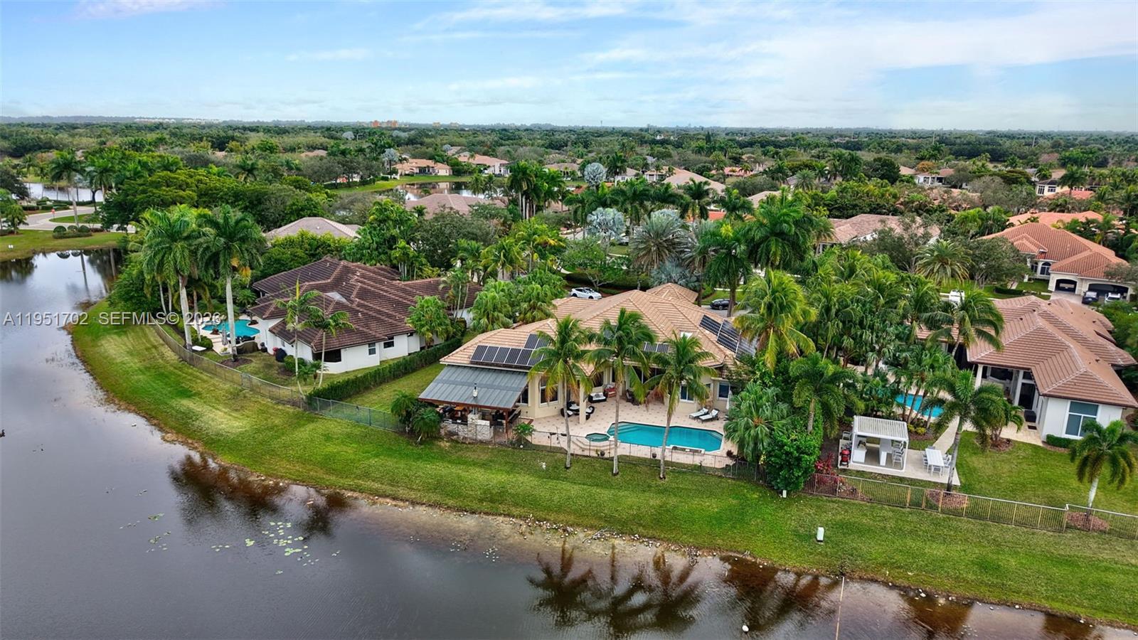 The Landings, SECTOR 3 - - Residential