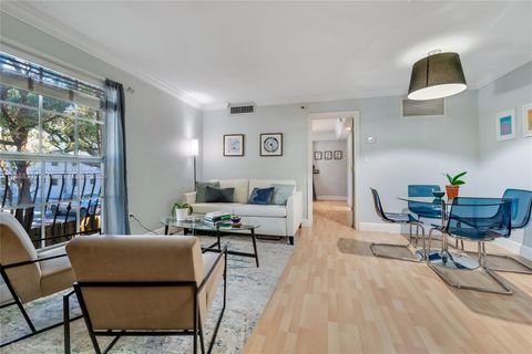 3245 Virginia St 42 Miami FL 33133