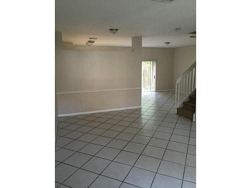 REVISED PLAT OF HILLCREST - Residential Lease