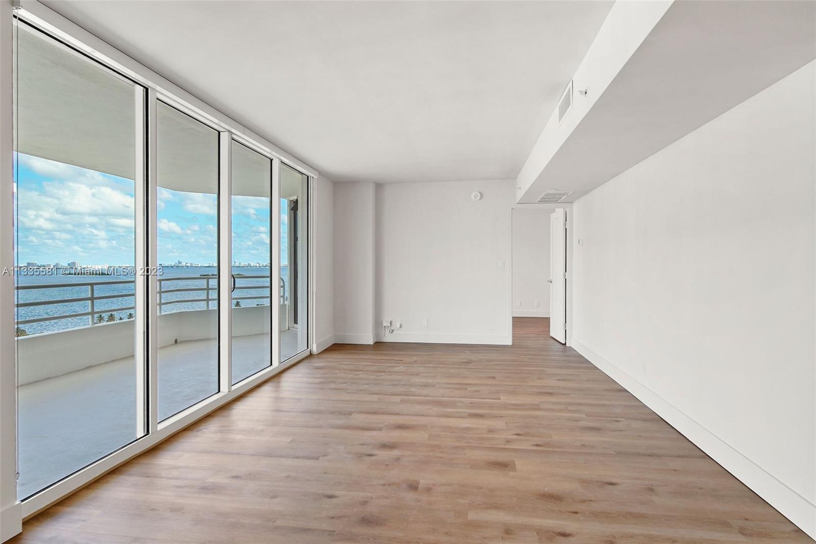 The Hamilton - Residential Lease