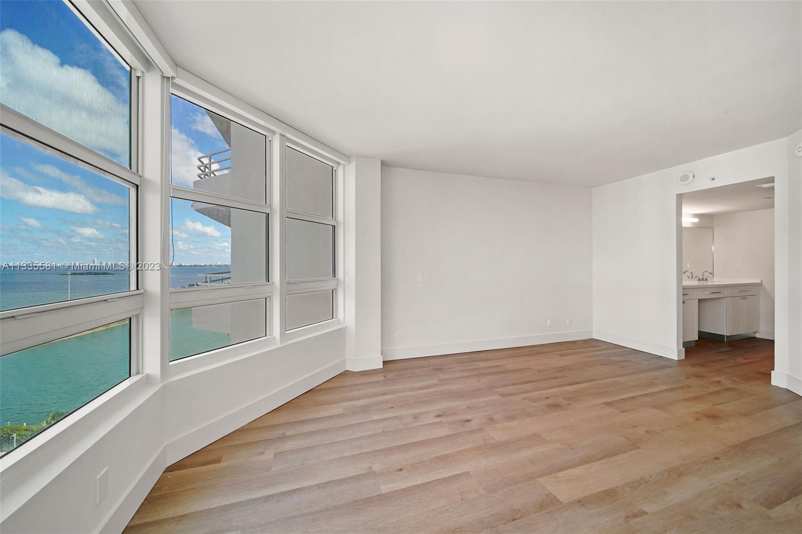 The Hamilton - Residential Lease