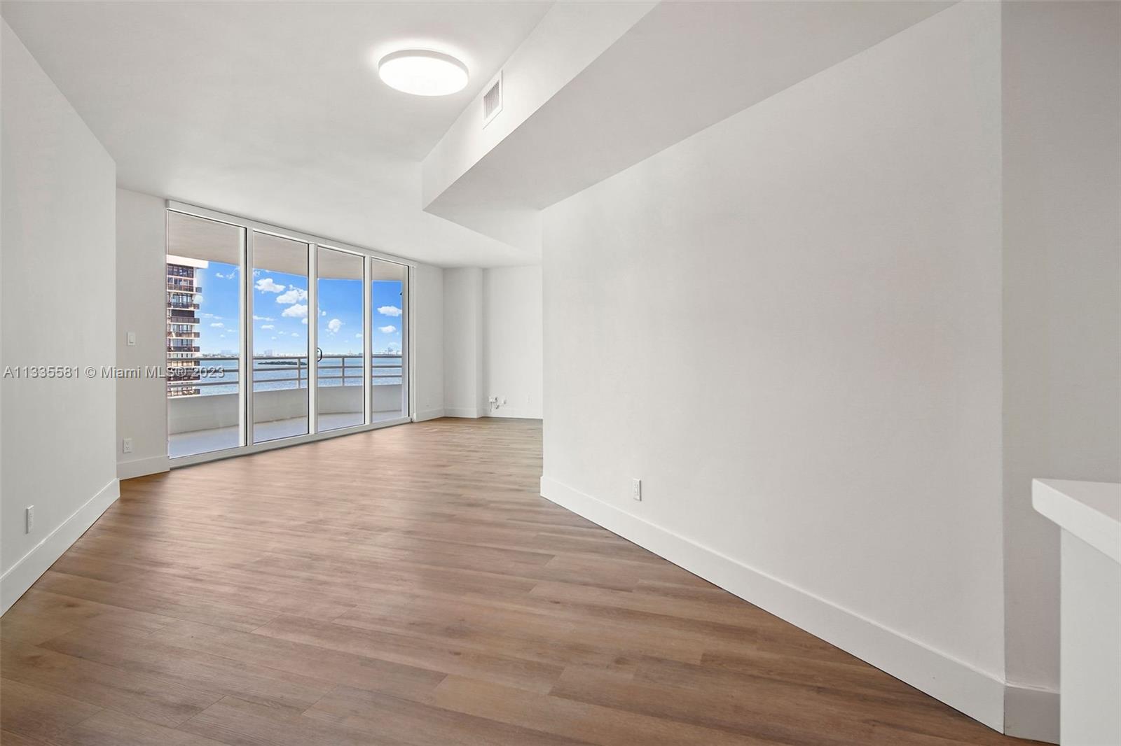 The Hamilton - Residential Lease