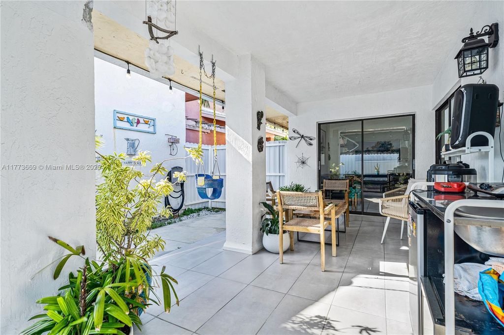 listing image 24