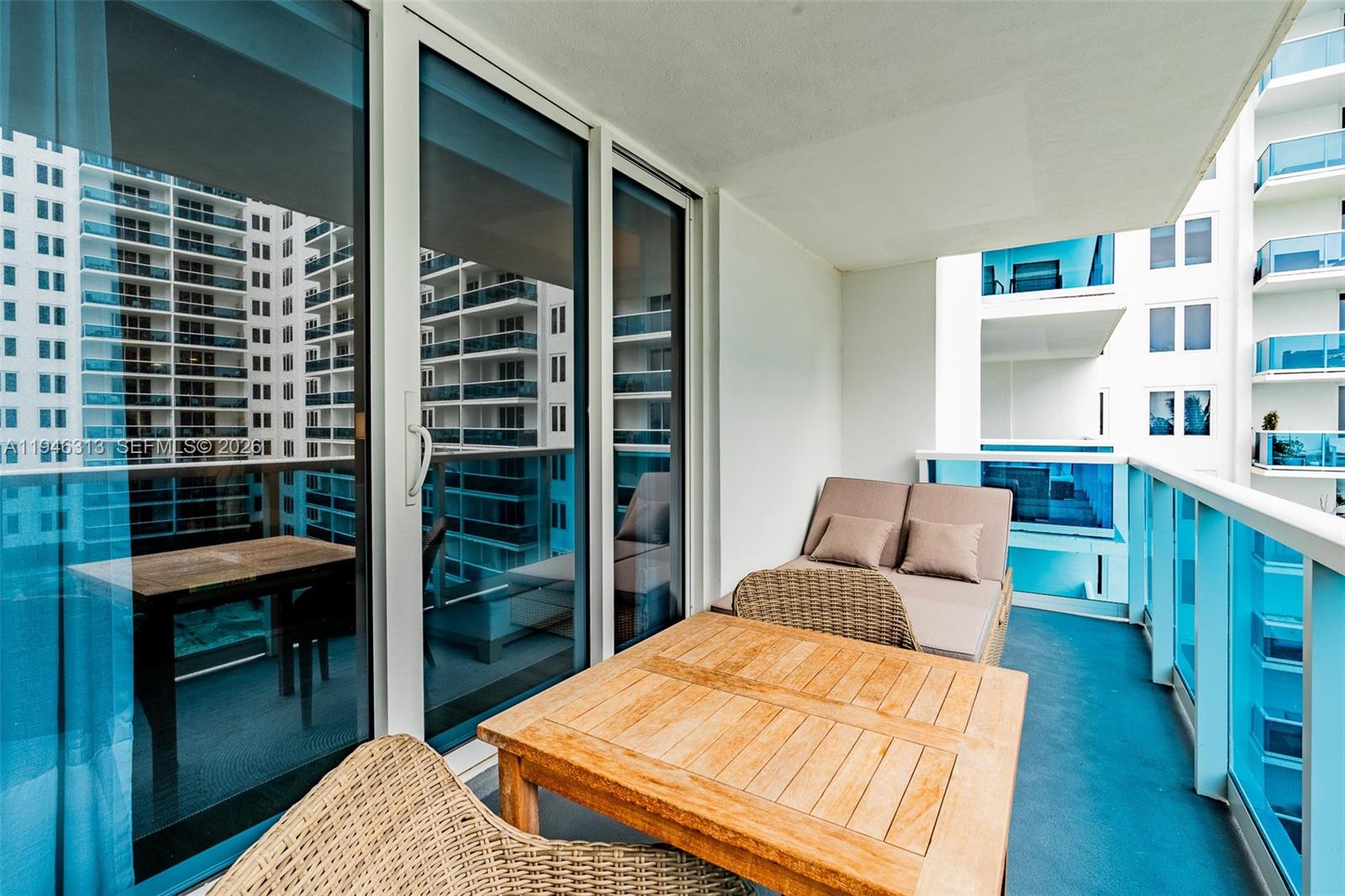 RONEY PALACE CONDO - Residential