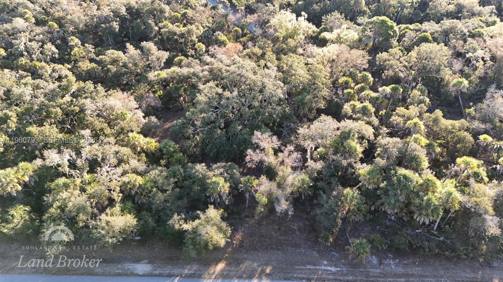 PORT CHARLOTTE - Land