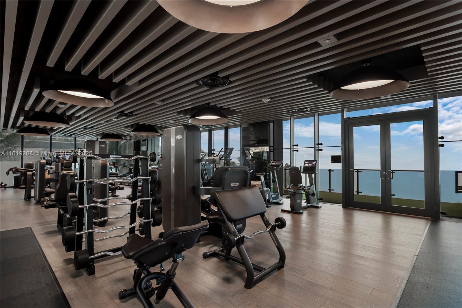 MUSE CONDO - Residential