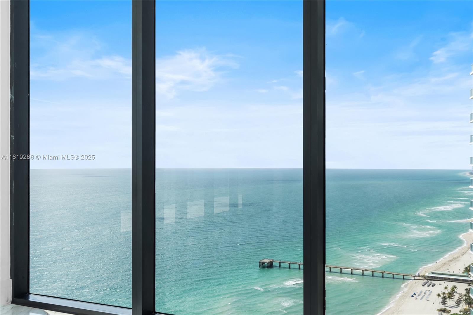 MUSE CONDO - Residential