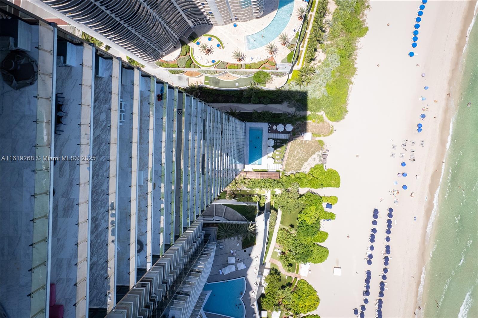 MUSE CONDO - Residential