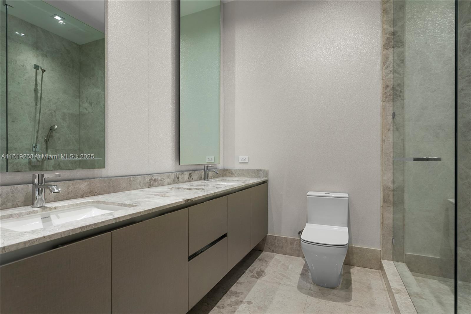 MUSE CONDO - Residential