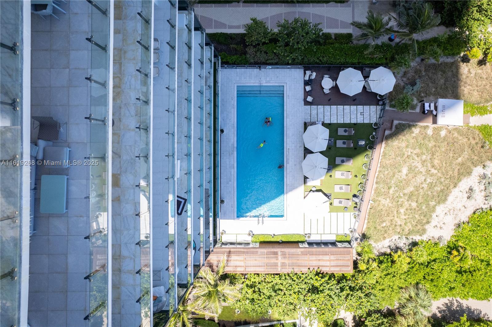 MUSE CONDO - Residential