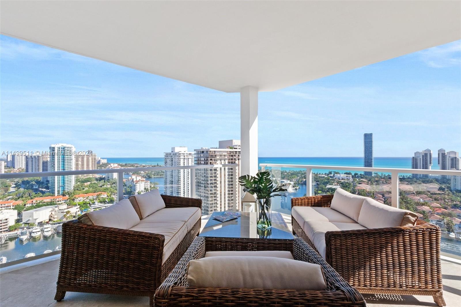 Property for Sale at 19500 Turnberry Way Way 26-Ab, Aventura, Miami-Dade County, Florida - Bedrooms: 4 
Bathrooms: 5  - $1,999,999