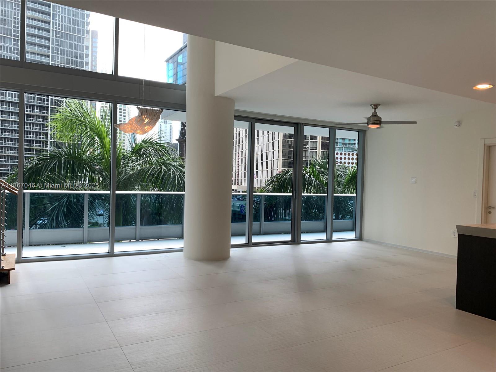200 Biscayne Boulevard Way 304