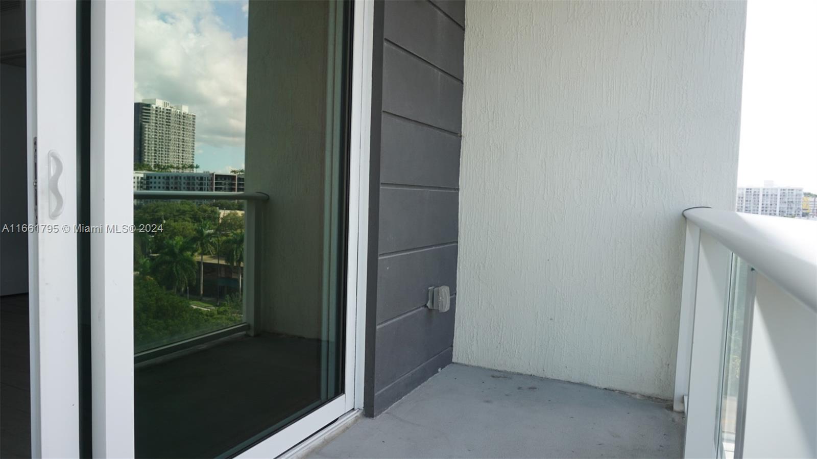 26 EDGEWATER CONDO - Residential Lease