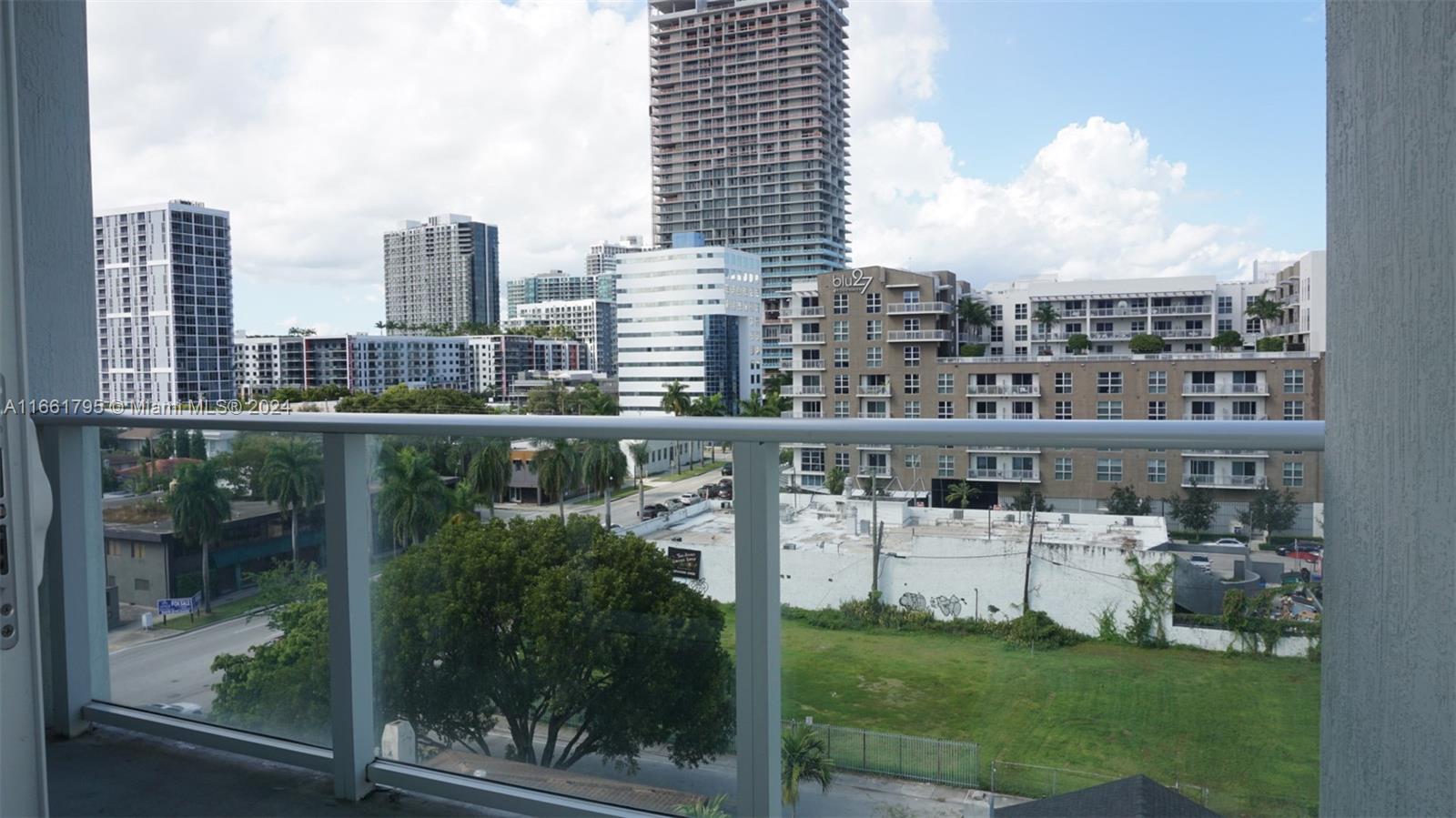 26 EDGEWATER CONDO - Residential Lease