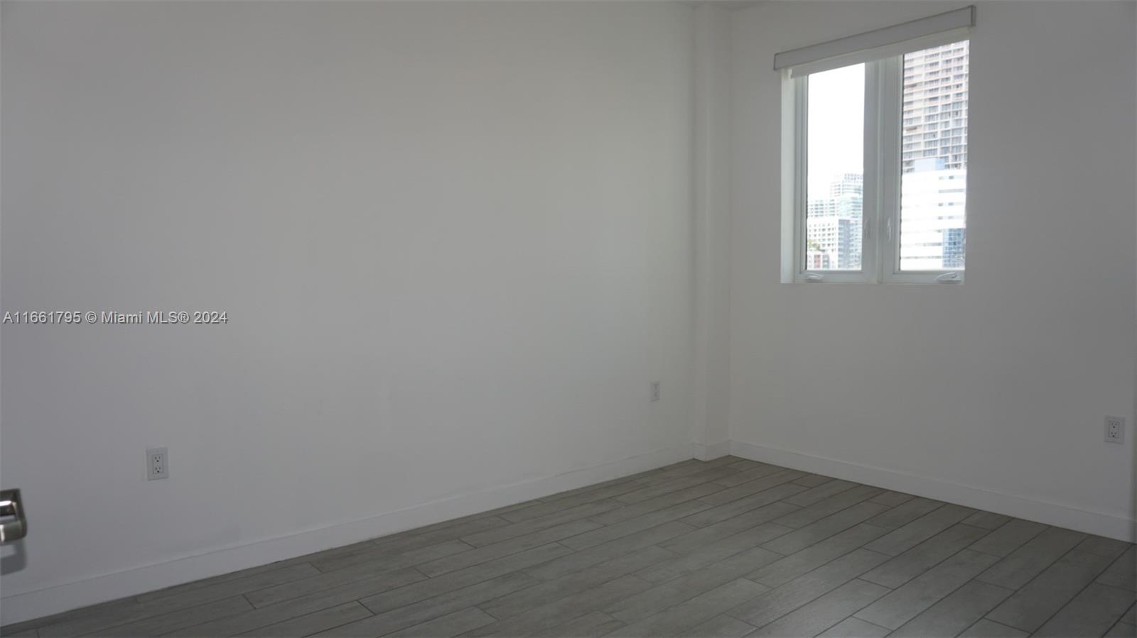 26 EDGEWATER CONDO - Residential Lease