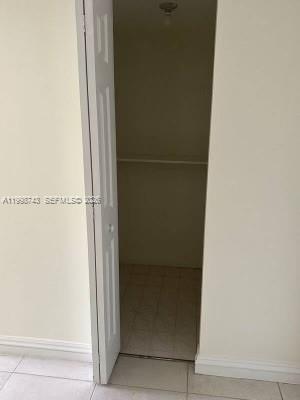 VILLA CAPRI CONDO - Residential Lease