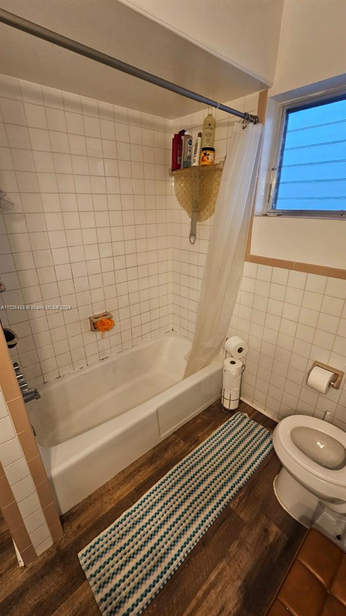 CRESCENT MANOR CONDO INC - Residential Lease