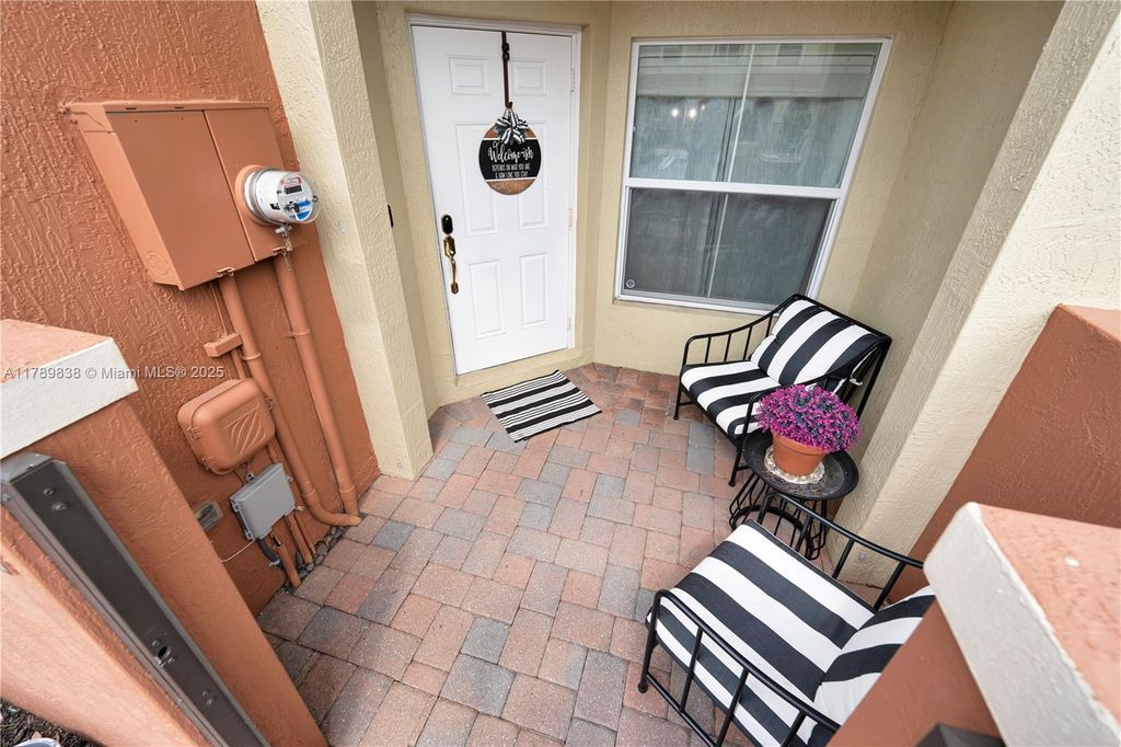 Photo of 140 Monterey Bay Dr, Boynton Beach, FL 33426 (MLS # A11789838)