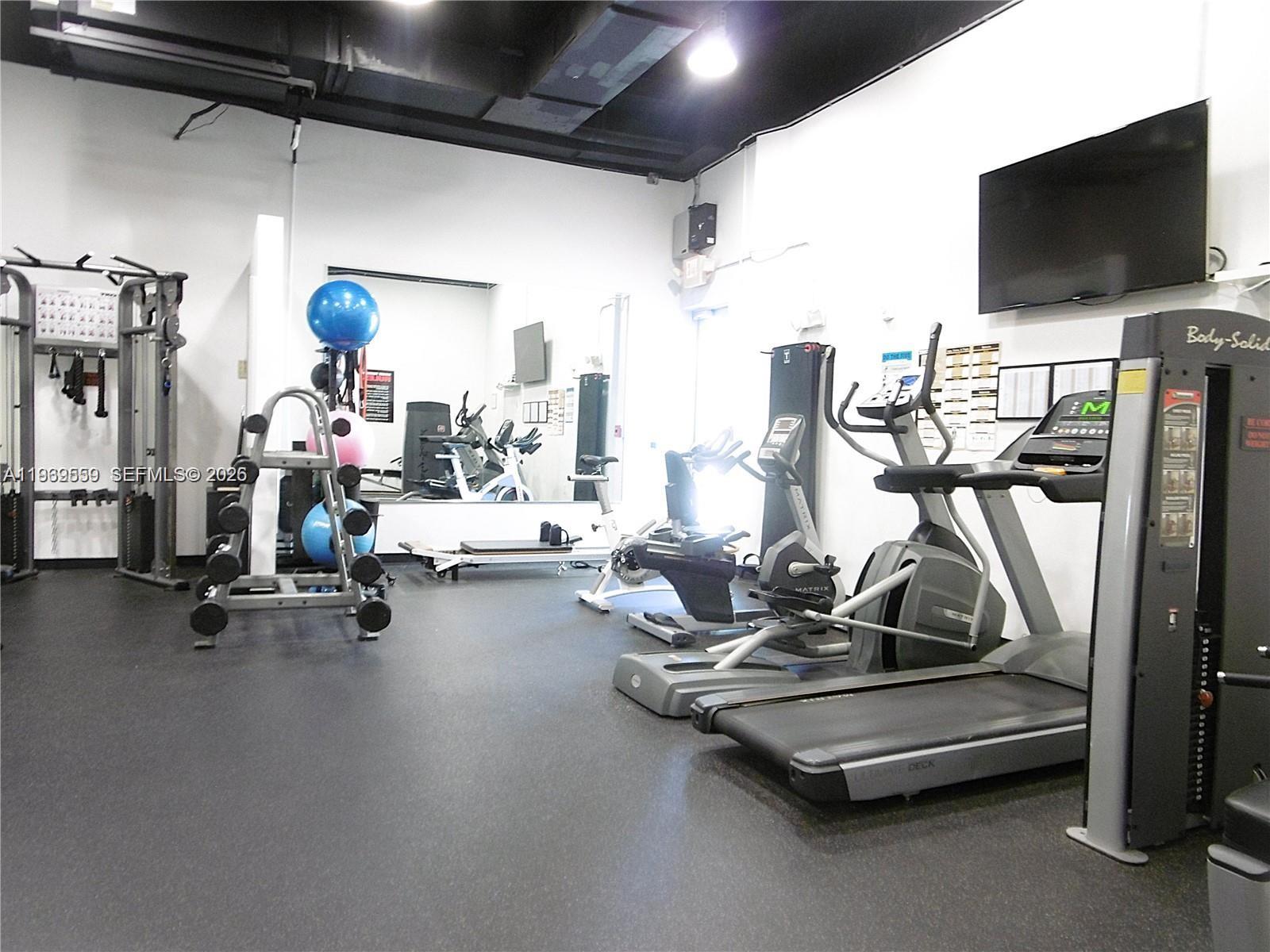 THE MERIDIAN CONDO - Residential Lease