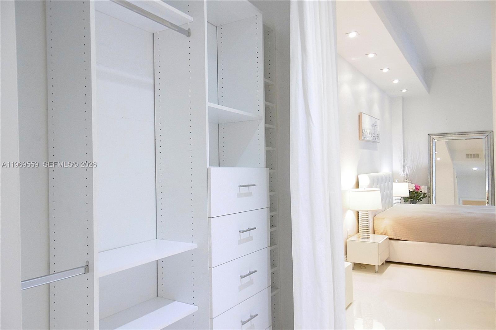 THE MERIDIAN CONDO - Residential Lease