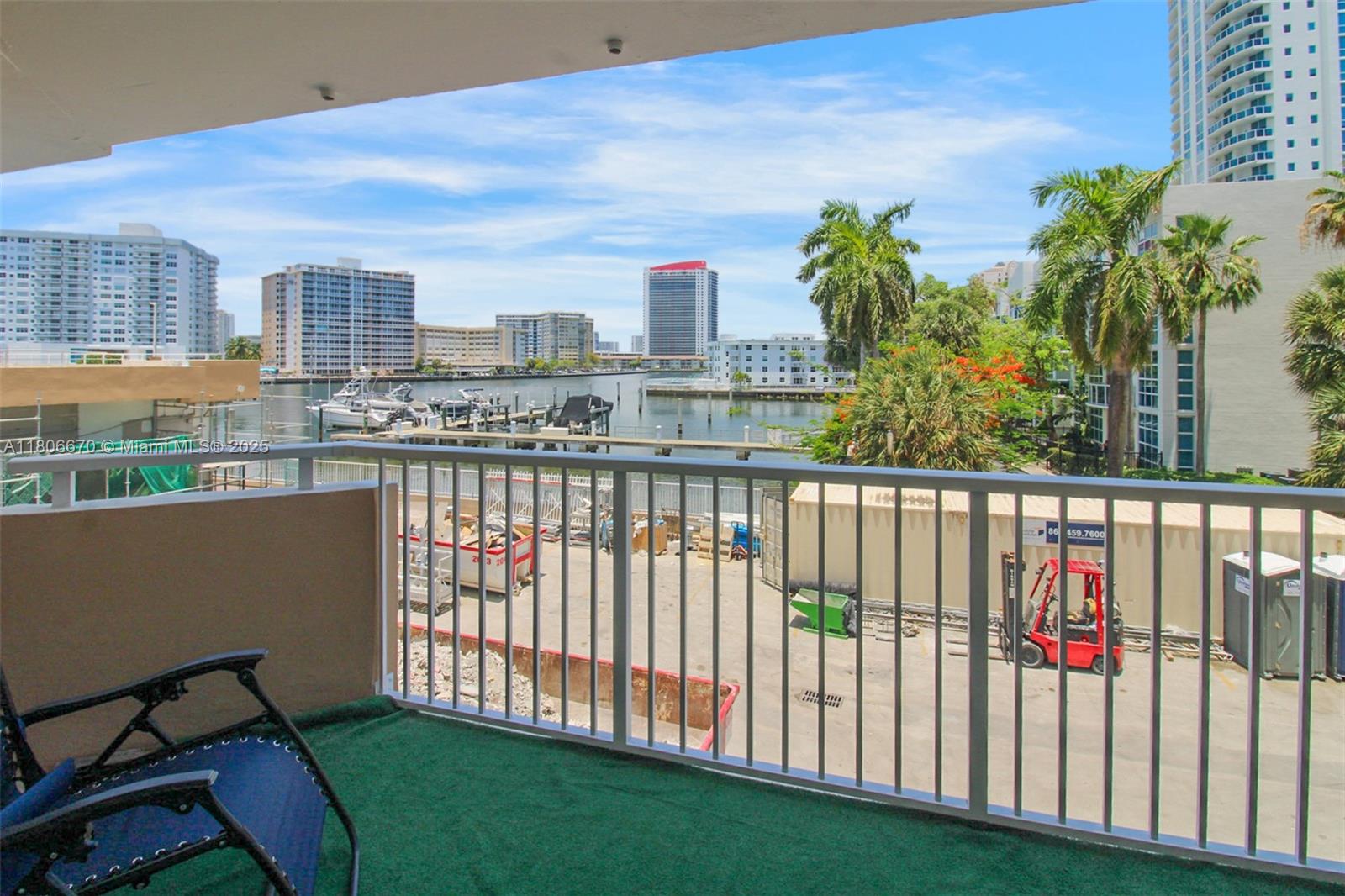 HEMISPHERES CONDO - Residential