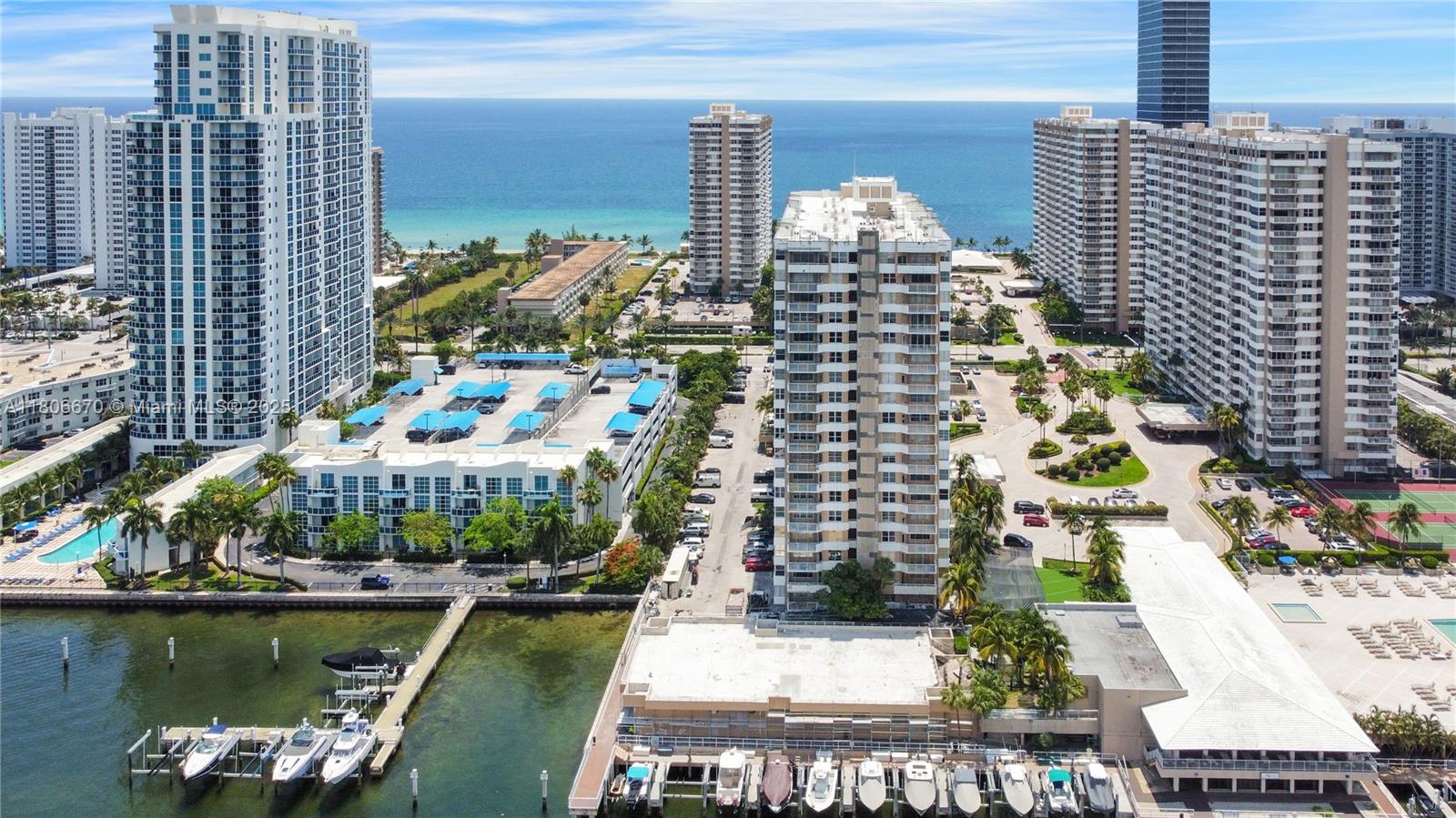 HEMISPHERES CONDO - Residential