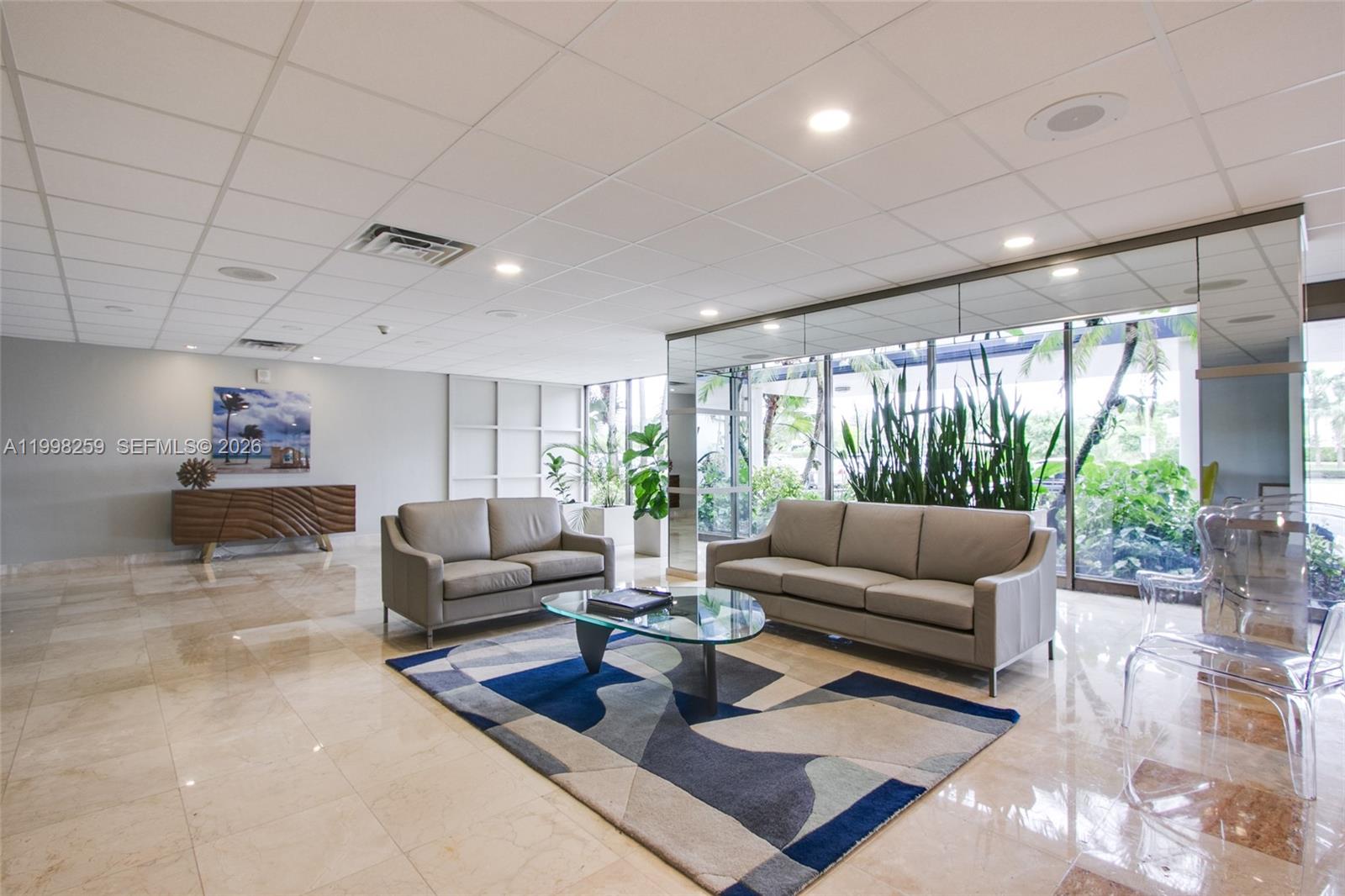 HILLCREST EAST NO 22 COND - Residential