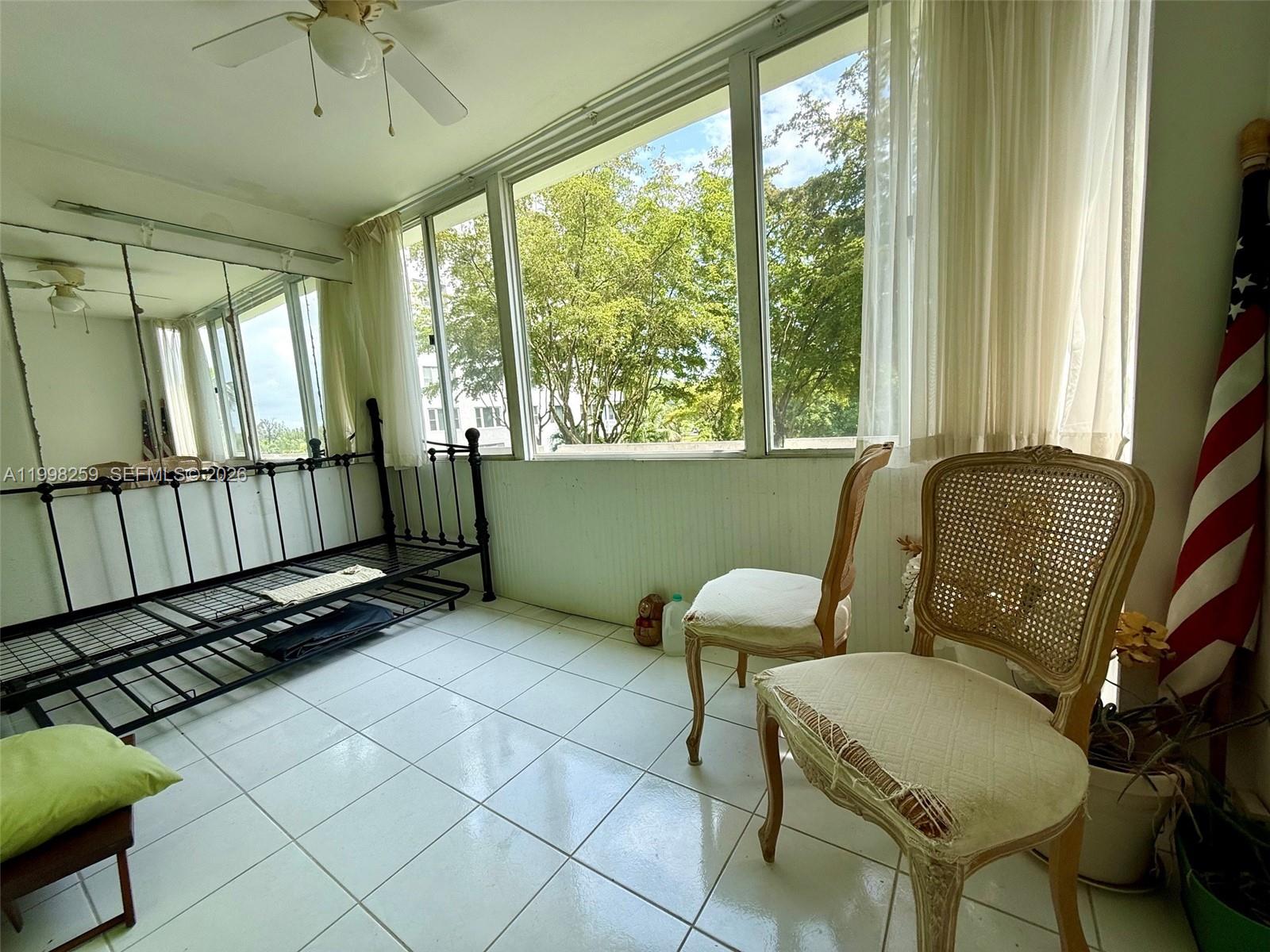HILLCREST EAST NO 22 COND - Residential